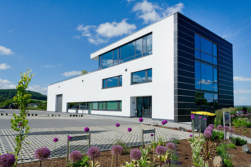 Fassade der Firma Rübsam aus Fulda von Hohmann Dachtechnik